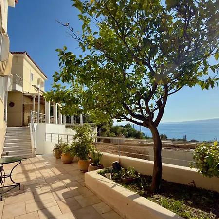 Lumaverde Estate * Kalamata